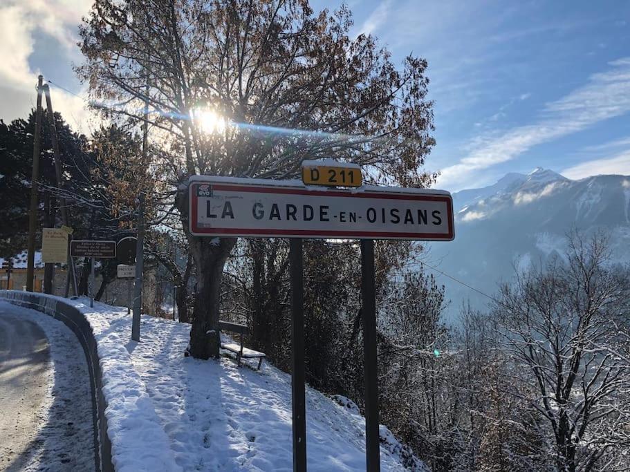 Appartement Rez De Jardin Montée De L'alpe D'huez La Garde (Isere)